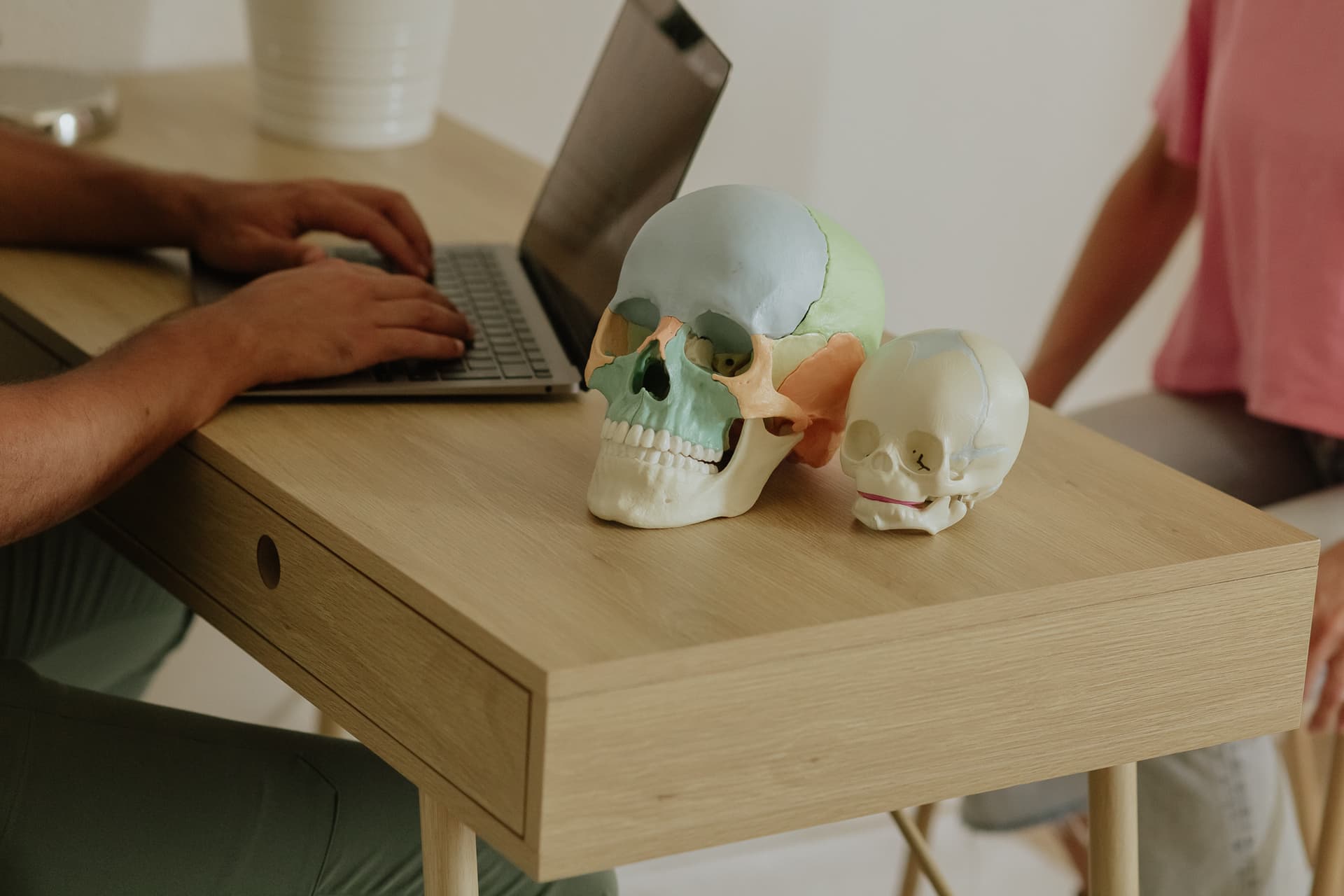 Equipa e ambiente da Clínica Reconectar